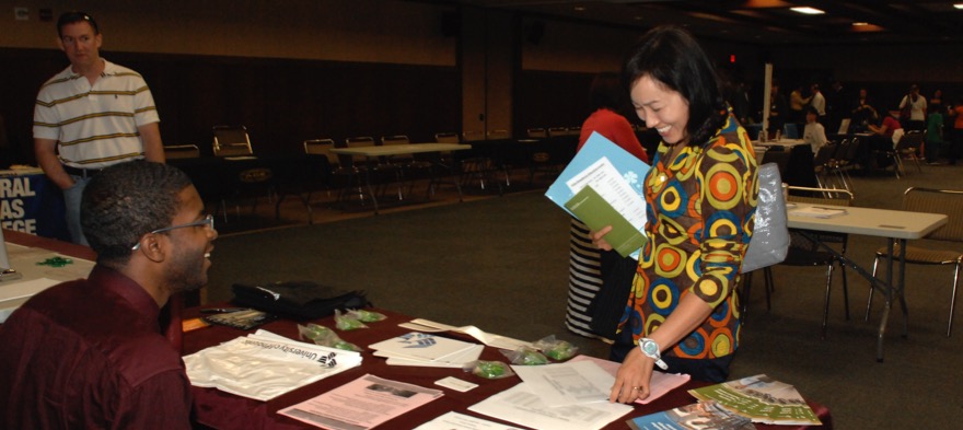 How Meaningful Teacher Evaluation Systems Help Improve the Teacher Pipeline